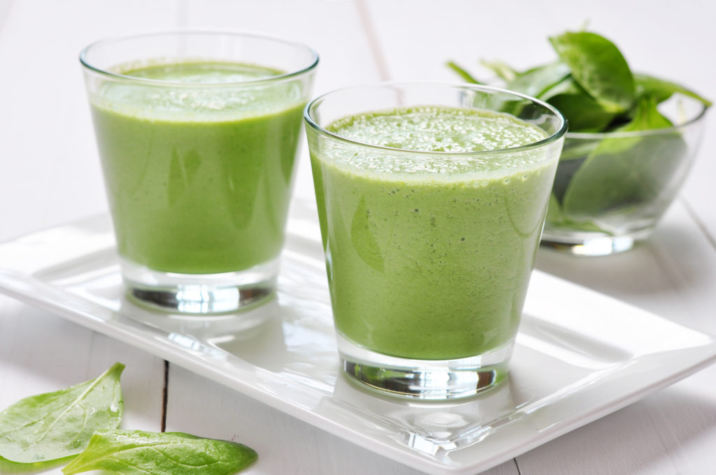 two glasses detox smoothies